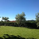 Apartman Appartamenti Residence Montebello, Relax Con Giardino E Piscina *