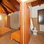 Appartamenti Residence Montebello, Relax Con Giardino E Piscina