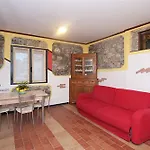 Appartamenti Residence Montebello, Relax Con Giardino E Piscina