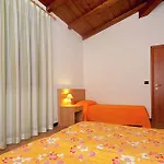 Apartman Appartamenti Residence Montebello, Relax Con Giardino E Piscina Bolano