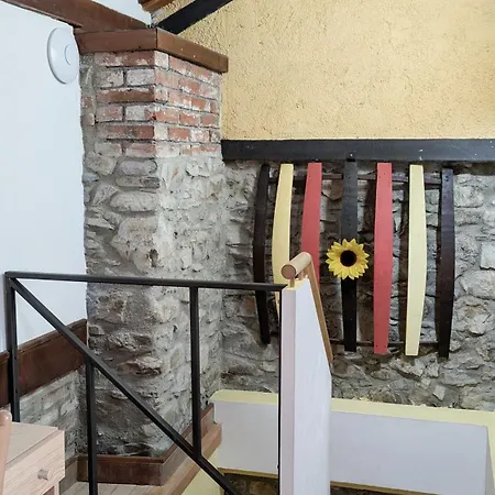 Apartman Montebello, Relax Con Giardino E Piscina