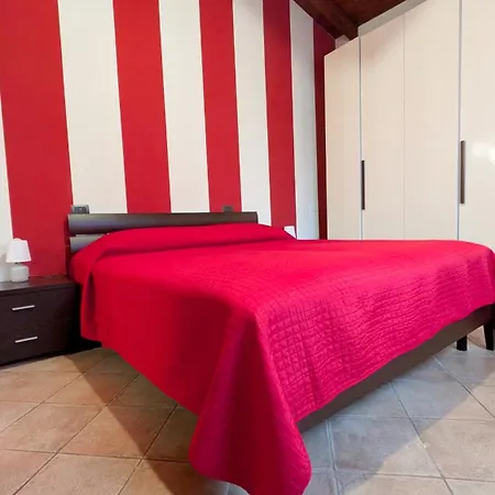 Montebello, Relax Con Giardino E Piscina